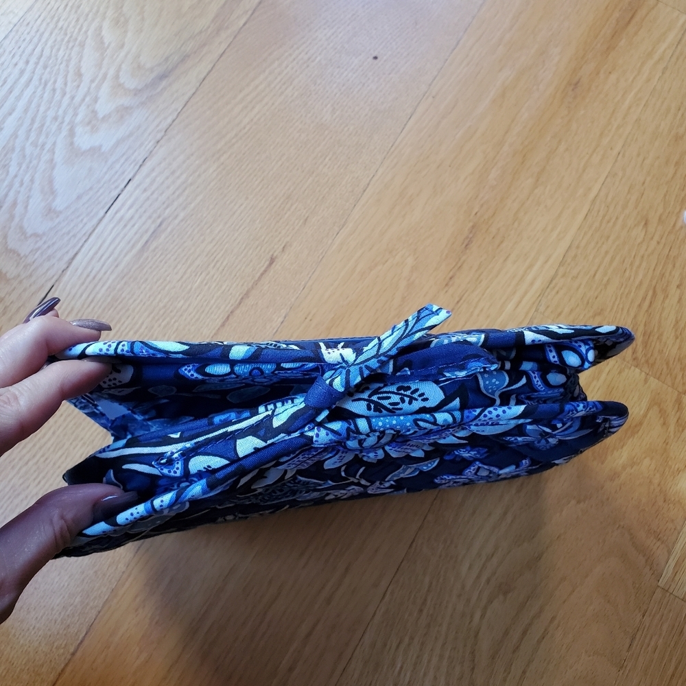 Vera Bradley Factory Style Medium Travel Organizer NWT - Picture 3 of 14